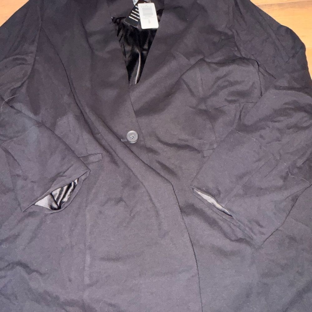 Torrid NWT Black Jacket size 5